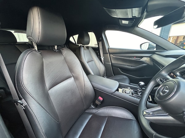 Used Mazda Mazda3 2021 for sale - 74718710: Photo 8