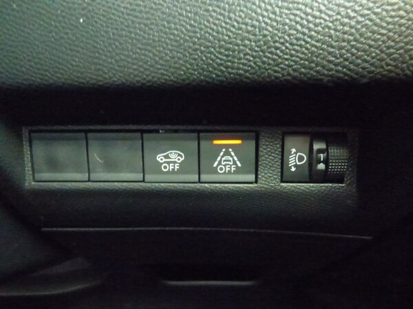 Used Peugeot 2008 2021 for sale - 75639377: Photo 23