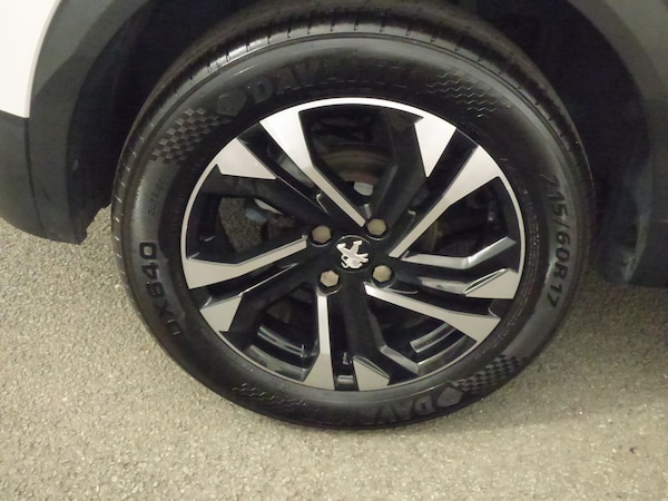 Used Peugeot 2008 2021 for sale - 75639377: Photo 7