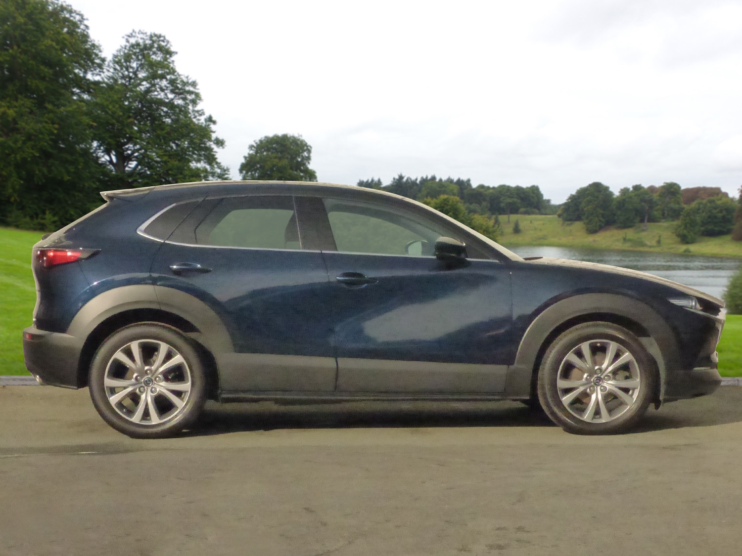 Used Mazda CX-30 2023 for sale - 76341250: Photo 2