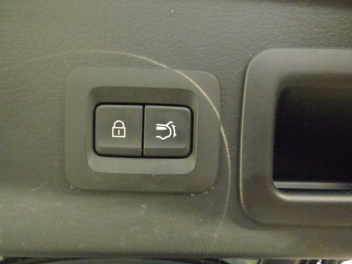 Used Mazda CX-30 2023 for sale - 76341250: Photo 30