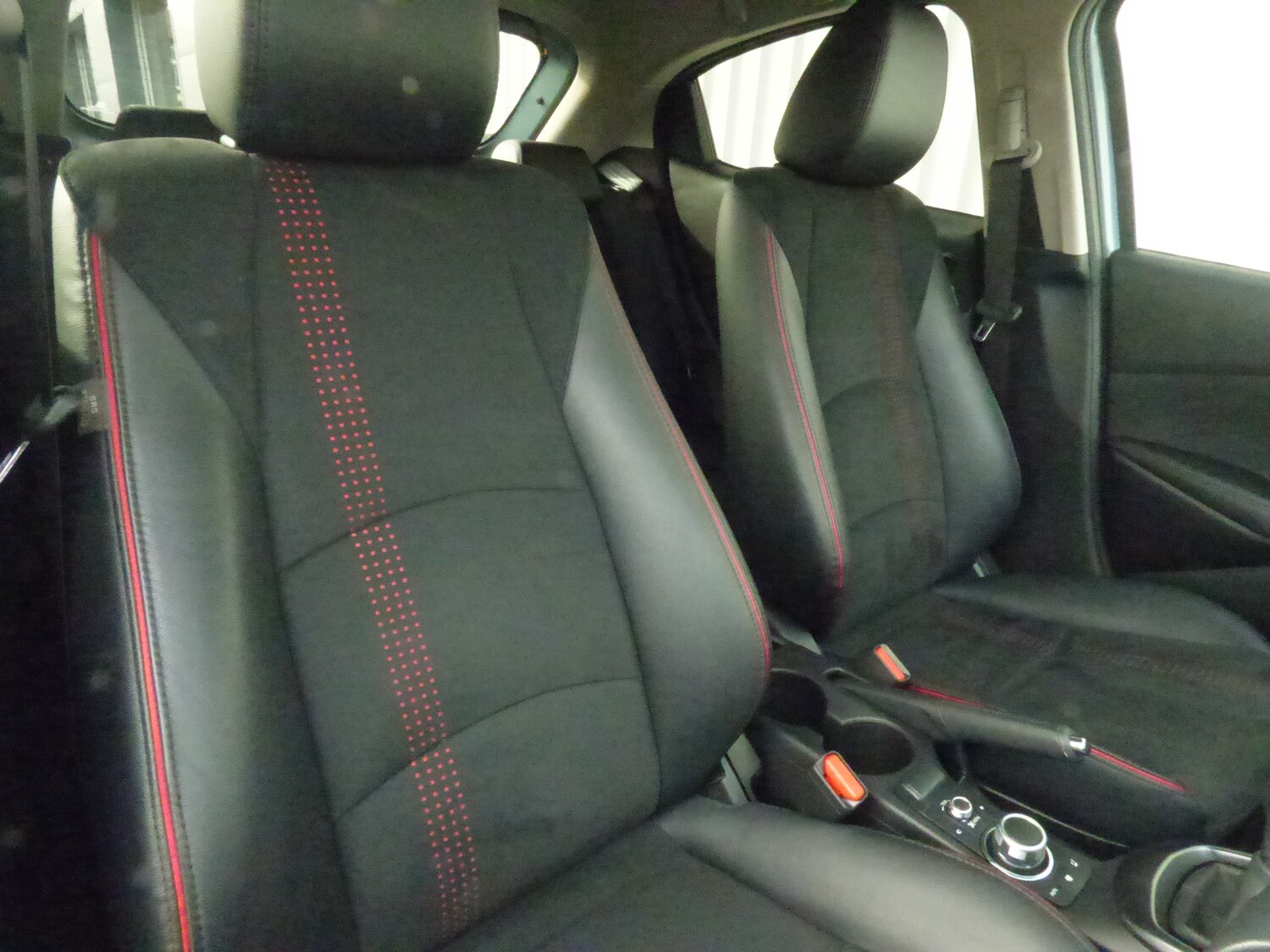 Used Mazda Mazda2 2024 for sale - 75925006: Photo 12