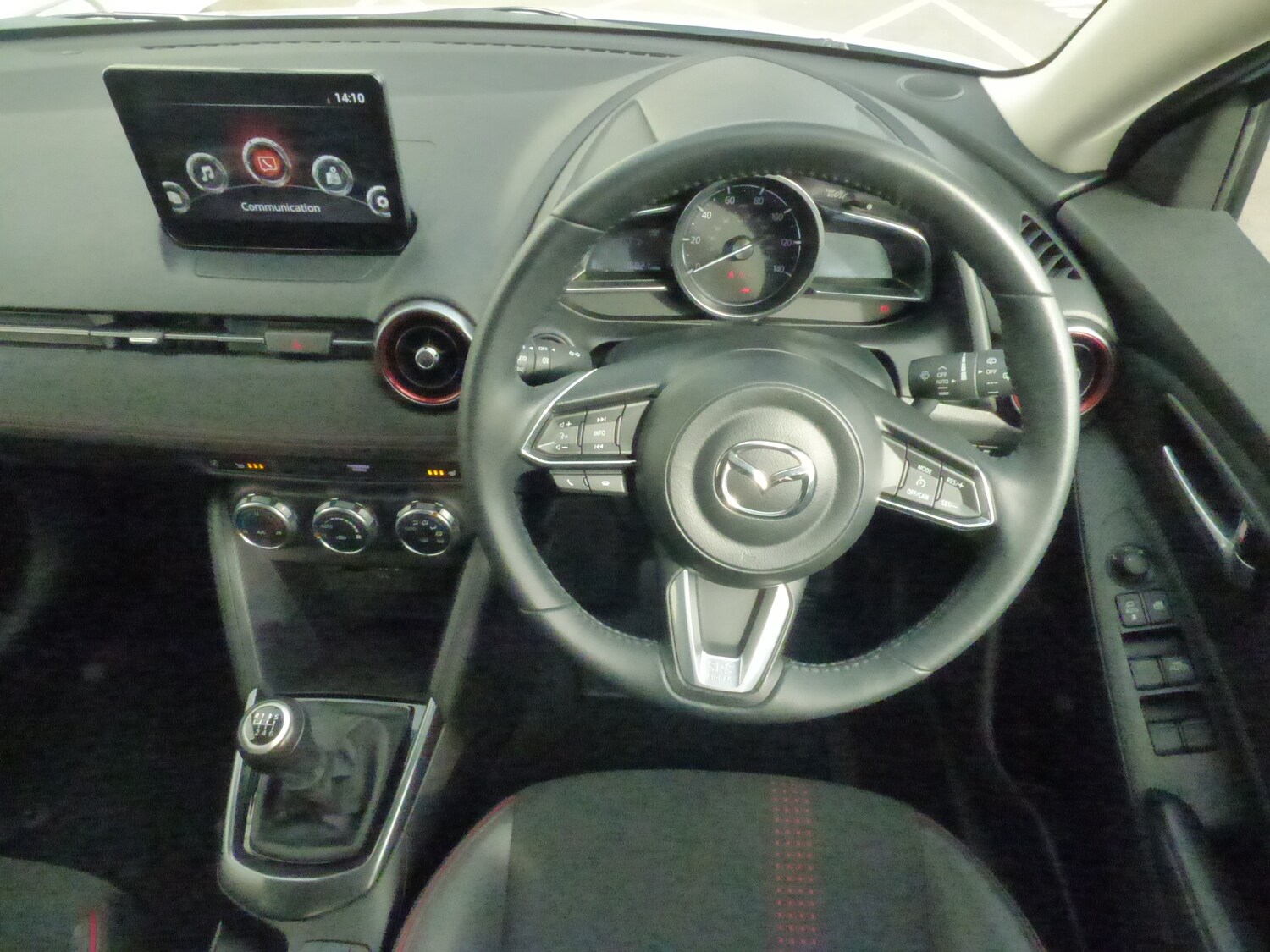 Used Mazda Mazda2 2024 for sale - 75925006: Photo 15