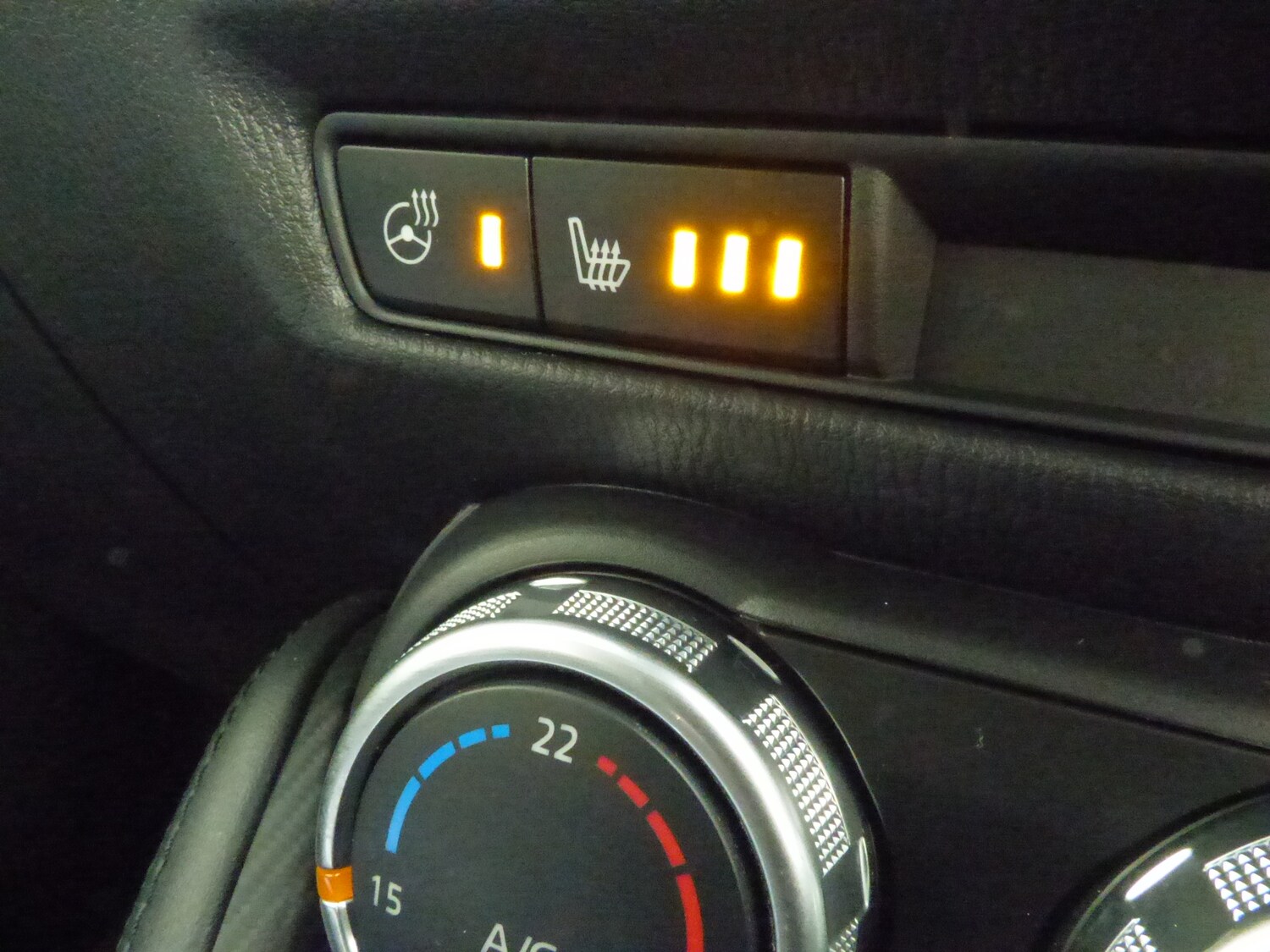 Used Mazda Mazda2 2024 for sale - 75925006: Photo 25