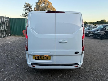 Used Ford Transit Custom 2019 for sale - 78782327: Photo