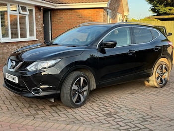 Used Nissan Qashqai 2017 for sale - 78460278: Photo