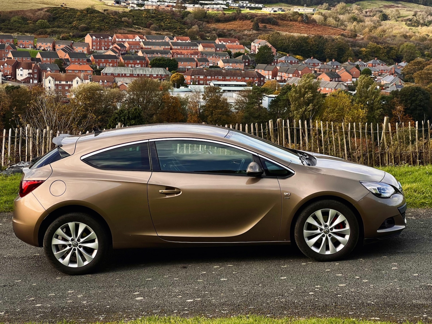 Used Vauxhall Astra GTC 2015 for sale - 76417957: Photo 1