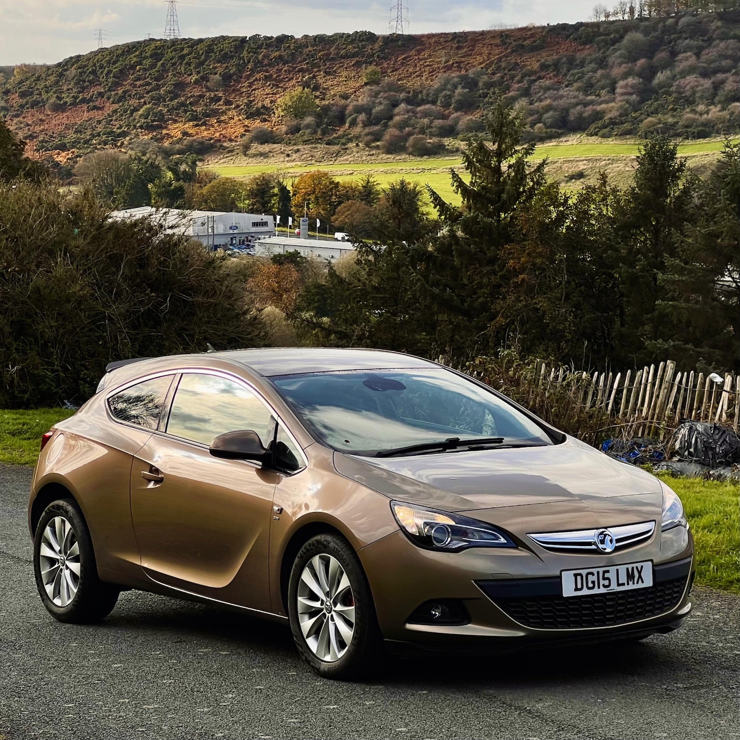 Used Vauxhall Astra GTC 2015 for sale - 76417957: Photo 3