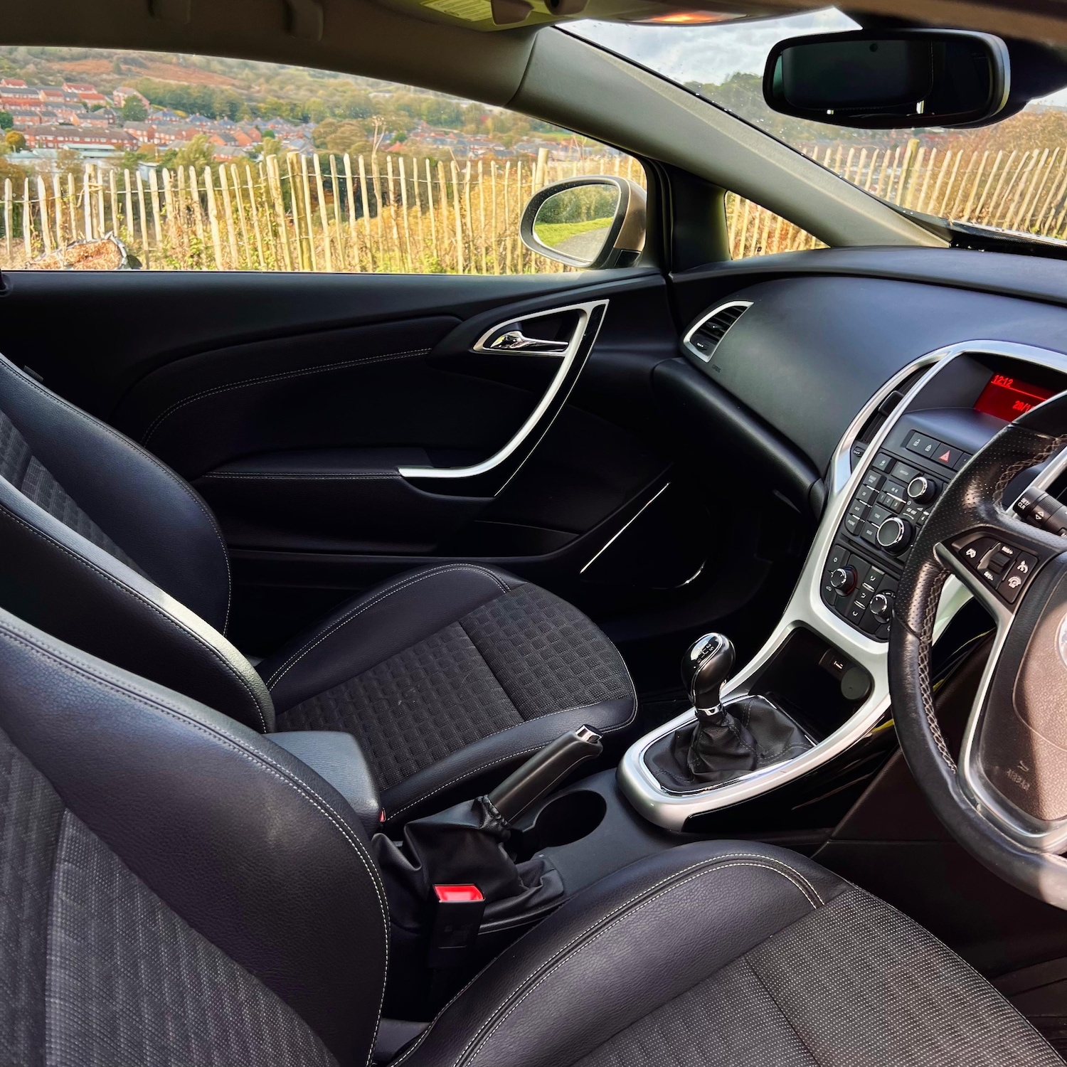 Used Vauxhall Astra GTC 2015 for sale - 76417957: Photo 9