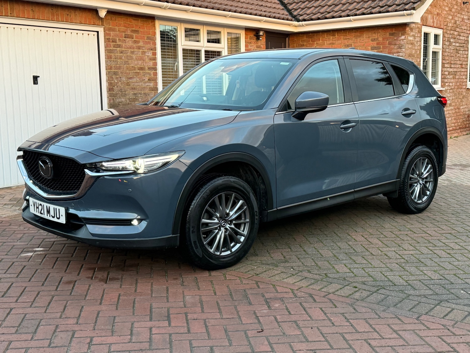 Used Mazda CX-5 2021 for sale - 76911393: Photo 1