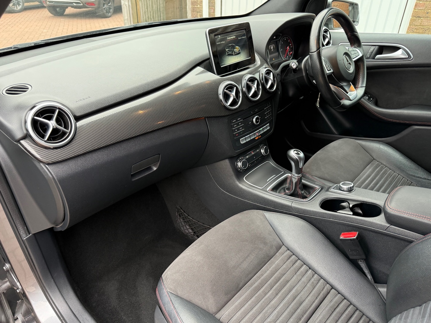 Used Mercedes-Benz B Class 2015 for sale - 78099776: Photo 20