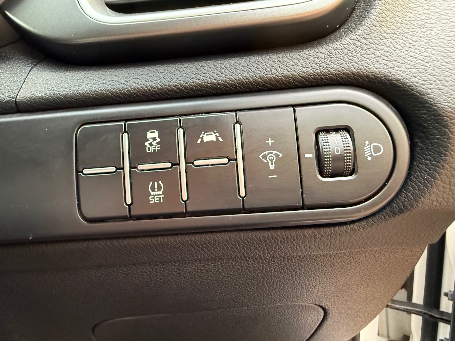 Used Kia XCeed 2022 for sale - 76377037: Photo 25