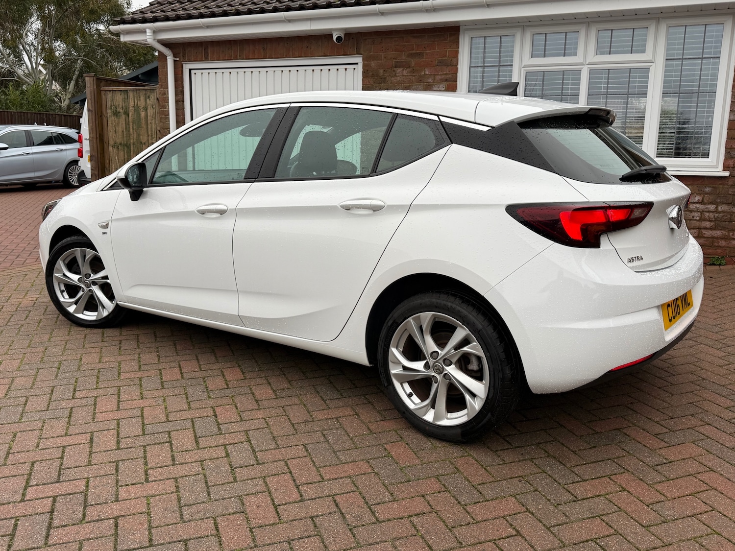 Used Vauxhall Astra 2016 for sale - 77277636: Photo 4