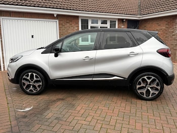 Renault Captur feature image 3