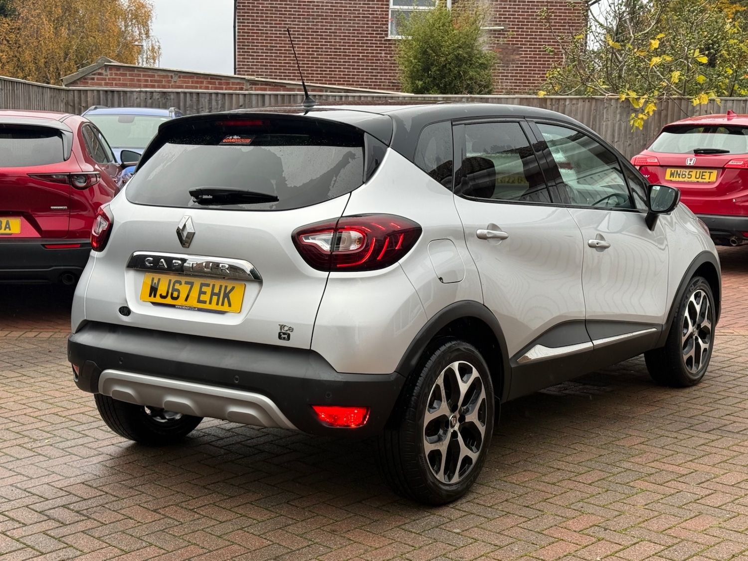 Used Renault Captur 2017 for sale - 76497710: Photo 5