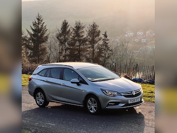 Used Vauxhall Astra 2024 for sale - 78112715: Photo