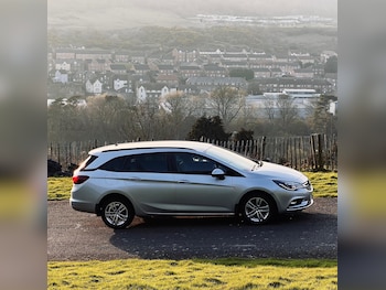 Used Vauxhall Astra 2024 for sale - 78112715: Photo