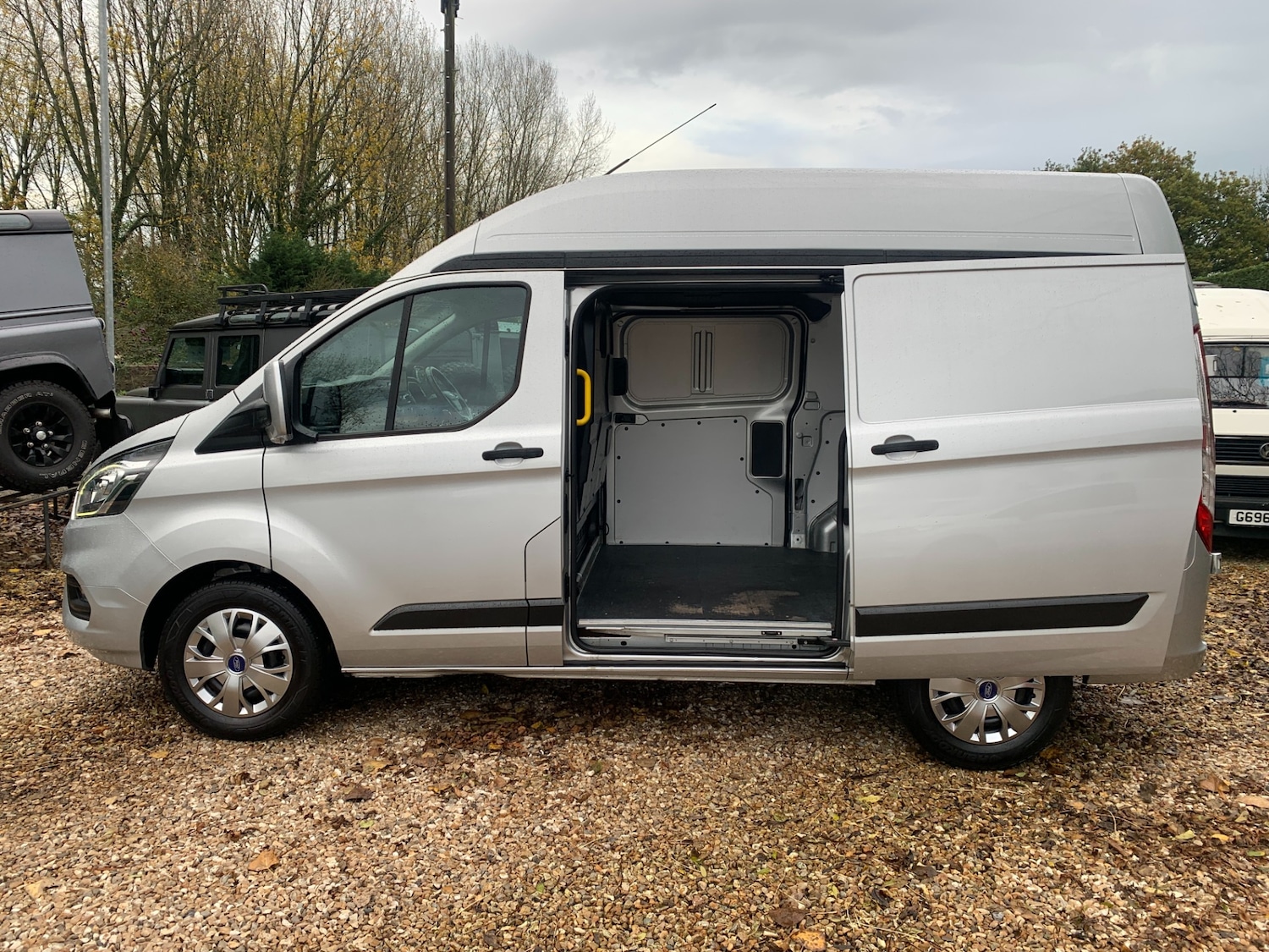 Used Ford Transit Custom 2020 for sale - 75908585: Photo 11