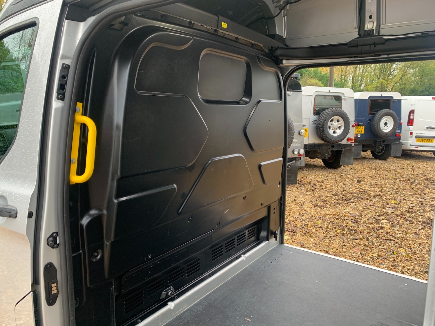 Used Ford Transit Custom 2020 for sale - 75908585: Photo 17