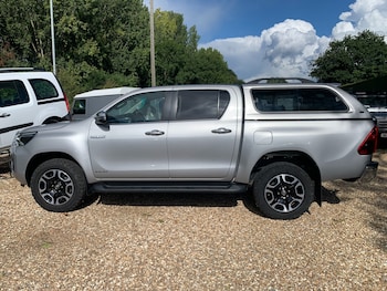 Used Toyota Hilux 2021 for sale - 75650710: Photo