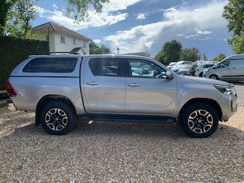 Used Toyota Hilux 2021 for sale - 75650710: Photo