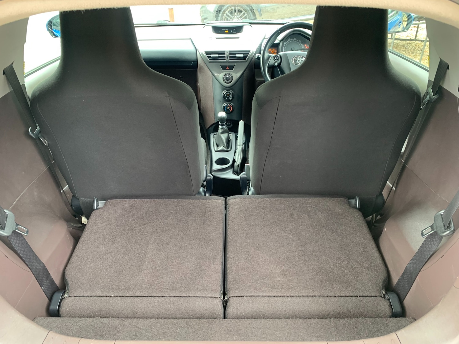 Used Toyota IQ 2010 for sale - 78014392: Photo 14