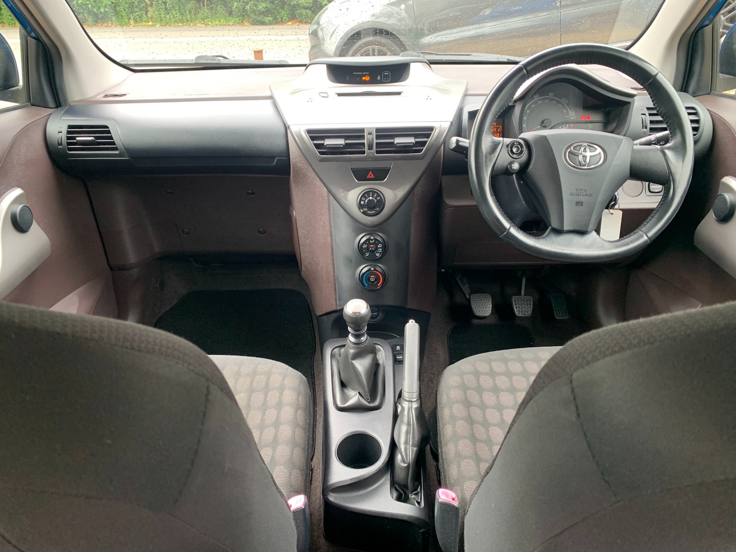 Used Toyota IQ 2010 for sale - 78014392: Photo 15