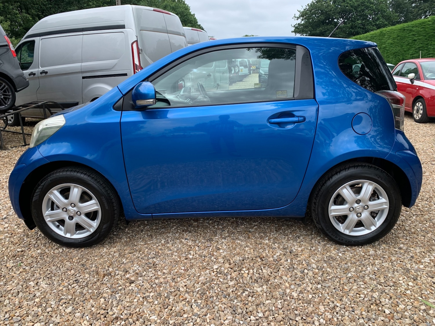 Used Toyota IQ 2010 for sale - 78014392: Photo 2
