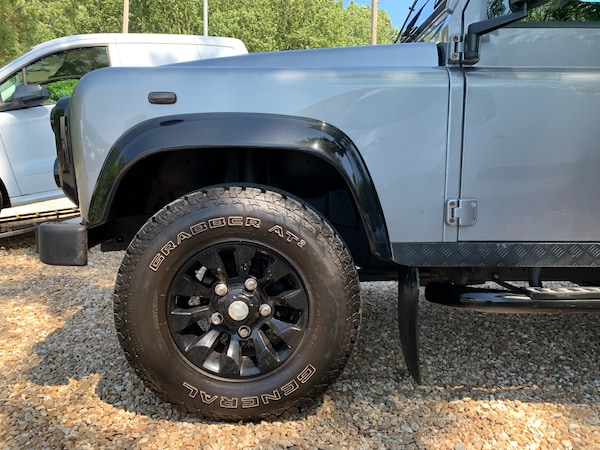 Used Land Rover Defender 2012 for sale - 74645886: Photo 12