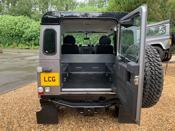 Used Land Rover Defender 2012 for sale - 74645886: Photo 4
