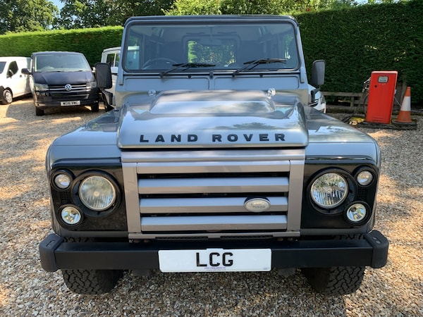 Used Land Rover Defender 2012 for sale - 74645886: Photo 5