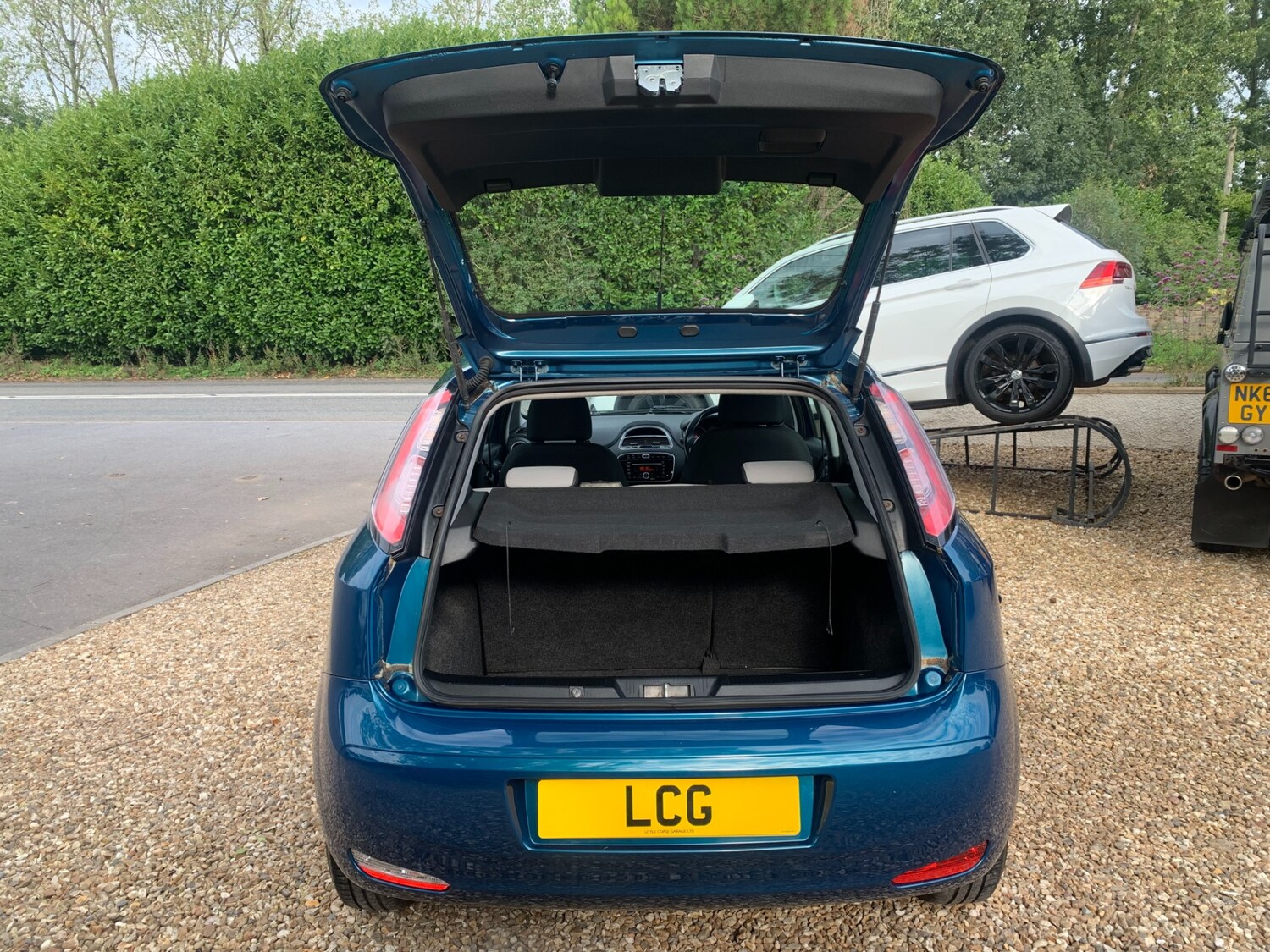 Used Fiat Punto 2012 for sale - 76063547: Photo 4