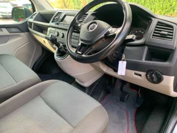 Used Volkswagen Transporter 2017 for sale - 69079583: Photo