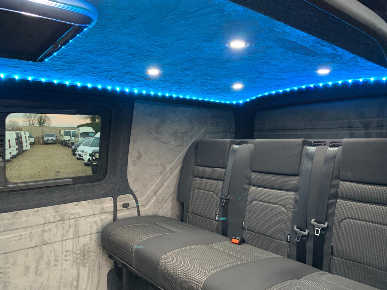 Used Volkswagen Transporter 2023 for sale - 76948668: Photo 21