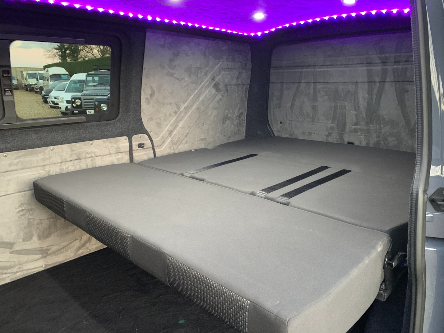 Used Volkswagen Transporter 2023 for sale - 76948668: Photo 27