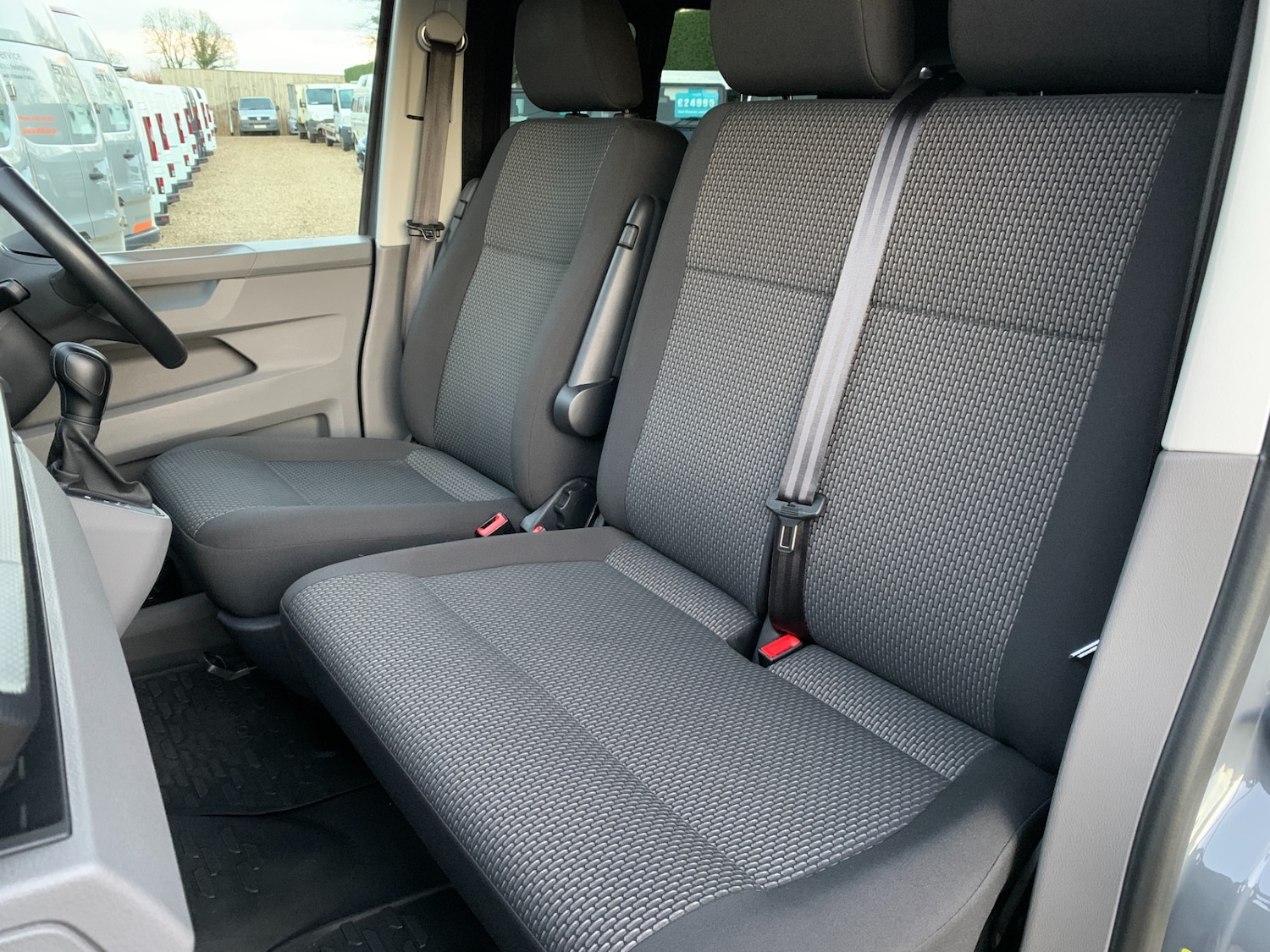 Used Volkswagen Transporter 2023 for sale - 76948668: Photo 36