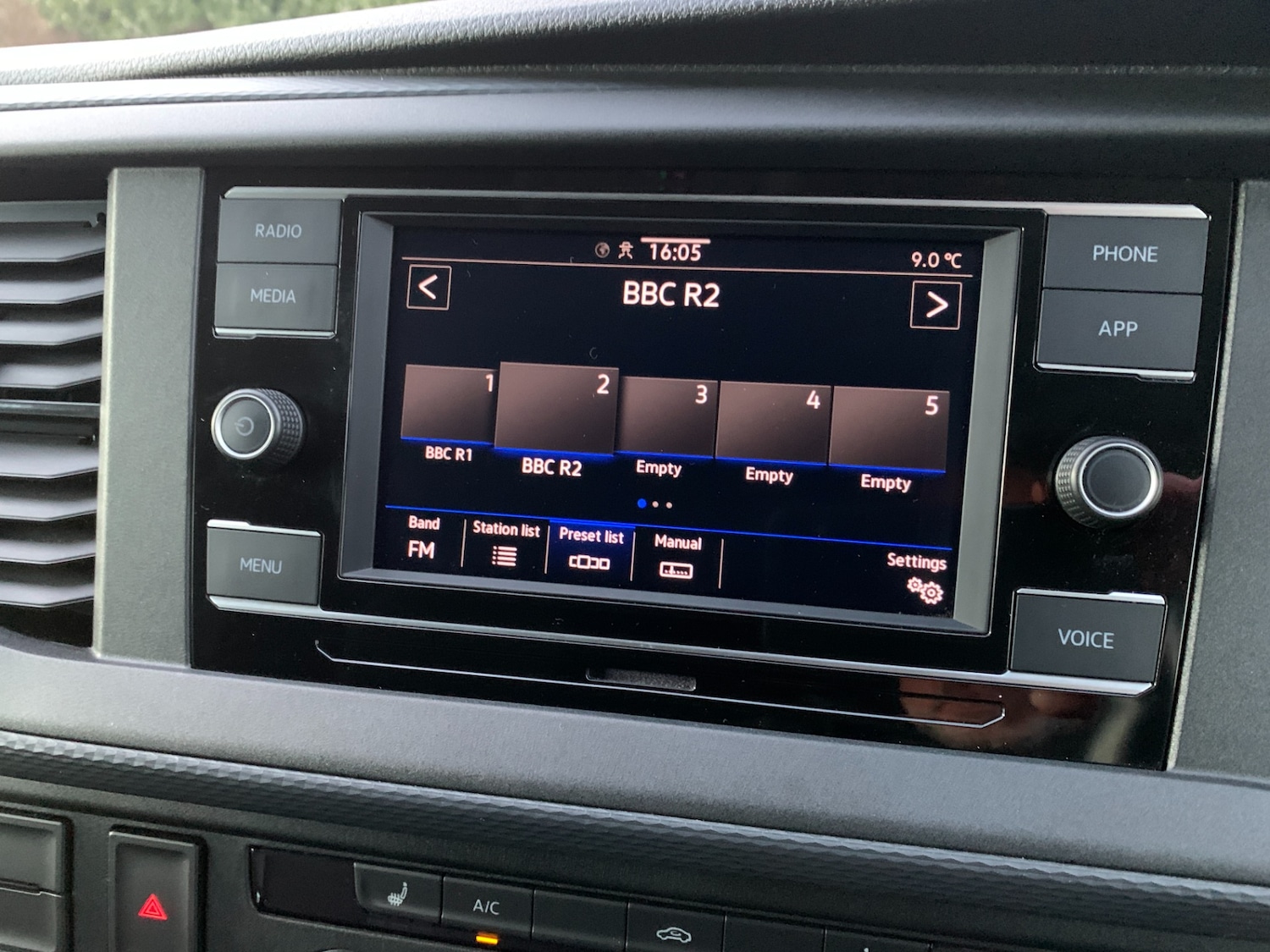 Used Volkswagen Transporter 2023 for sale - 76948668: Photo 41