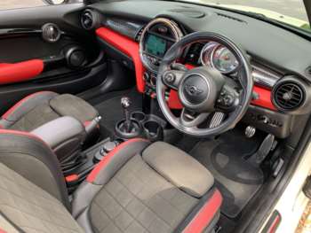 Used MINI Convertible 2018 for sale - 70223368: Photo
