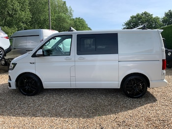 Used Volkswagen Transporter 2016 for sale - 78614018: Photo
