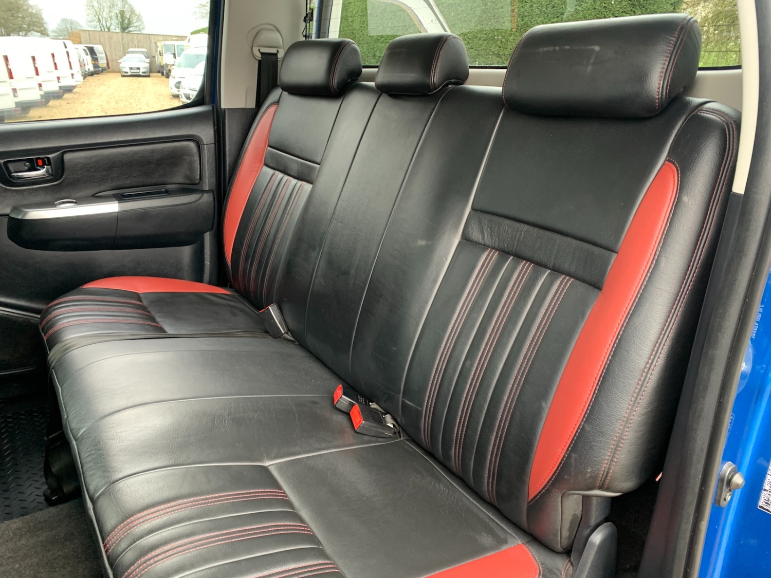 Used Toyota Hilux 2015 for sale - 77570270: Photo 19