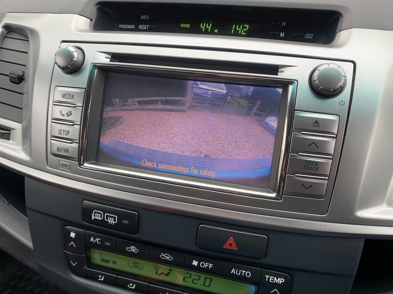 Used Toyota Hilux 2015 for sale - 77570270: Photo 24