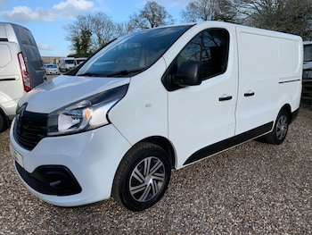 Renault Trafic feature image