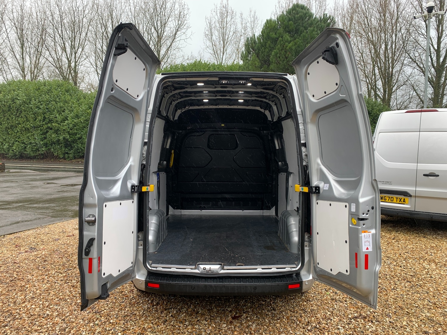 Used Ford Transit Custom 2020 for sale - 77367200: Photo 4