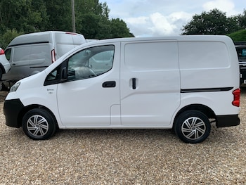 Used Nissan NV200 2016 for sale - 75271149: Photo