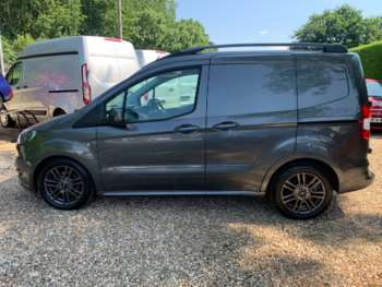 Used Ford Transit Courier 2018 for sale - 74970076: Photo