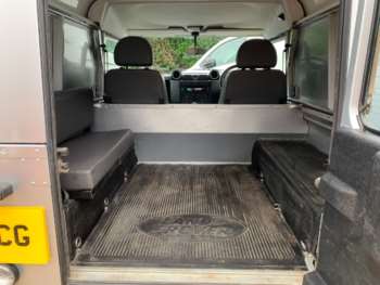 Used Land Rover Defender 2015 for sale - 73947689: Photo