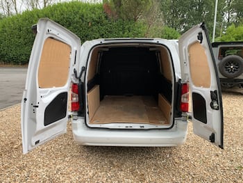 Used Peugeot Partner 2024 for sale - 79772318: Photo