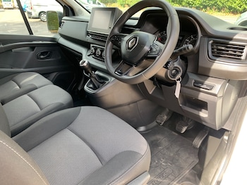 Used Renault Trafic 2022 for sale - 79283208: Photo