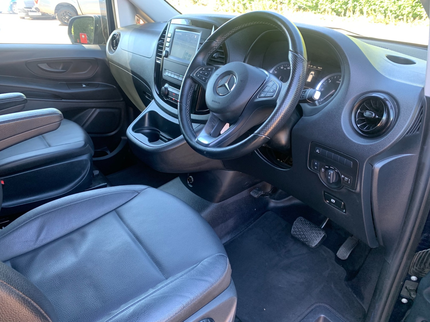 Used Mercedes-Benz Vito 2022 for sale - 76046123: Photo 3