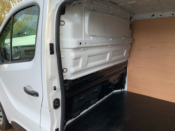 Used Renault Trafic 2019 for sale - 69651425: Photo 9